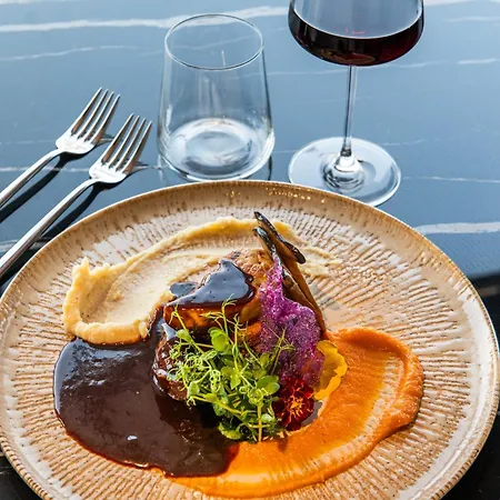 Amarilla Golf Residences فندق 5*