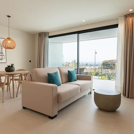 Ξενοδοχείο Amarilla Golf Residences
