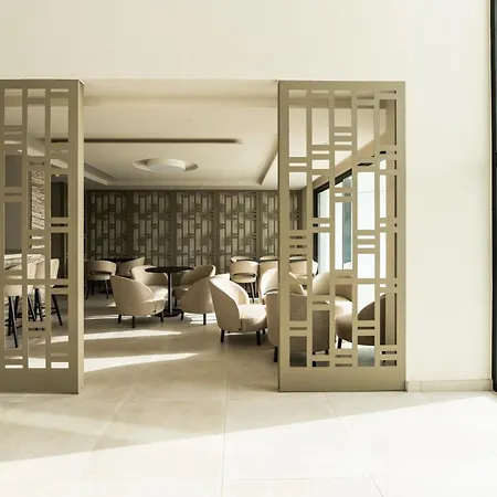 Amarilla Golf Residences 酒店 圣米格尔德阿沃纳