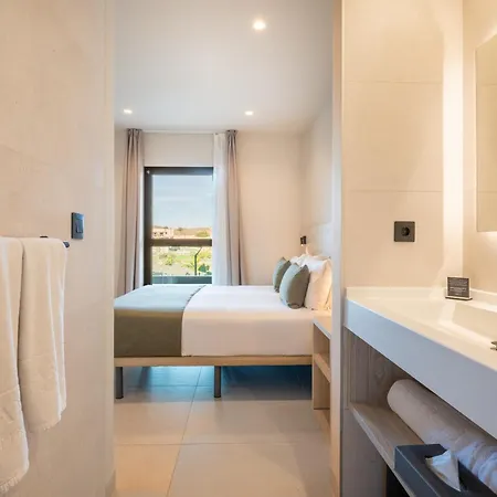 Amarilla Golf Residences Hotel