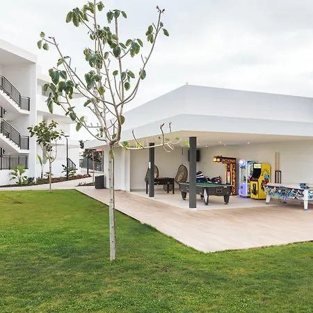 Hotel Amarilla Golf Residences 5*