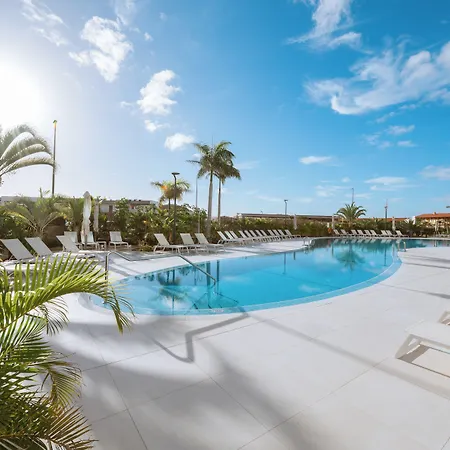Amarilla Golf Residences