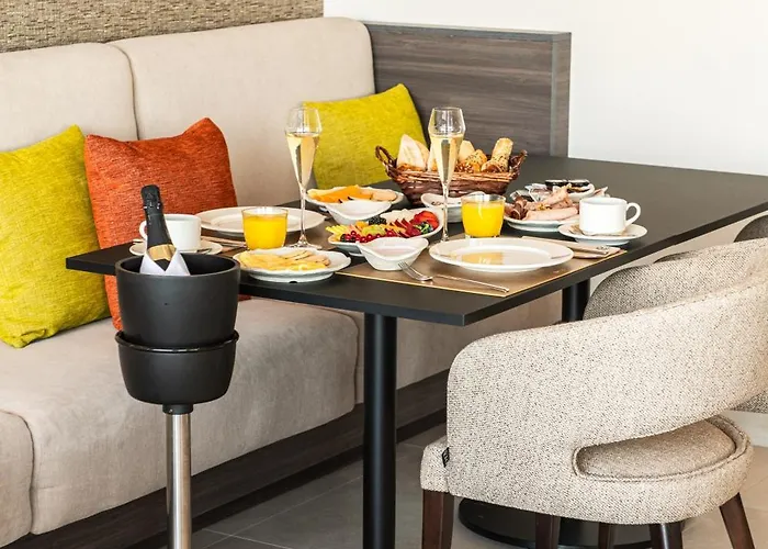 Hotel Amarilla Golf Residences