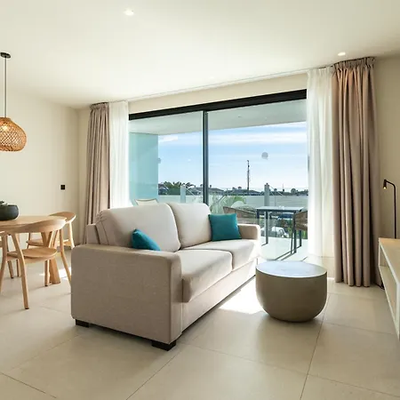Amarilla Golf Residences 酒店 5*